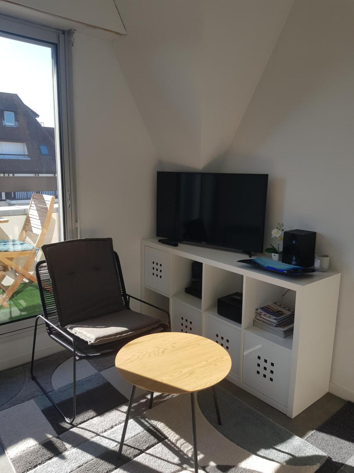 Appartement Liza 2 Pieces Vue Mer A Cabourg Esterno foto